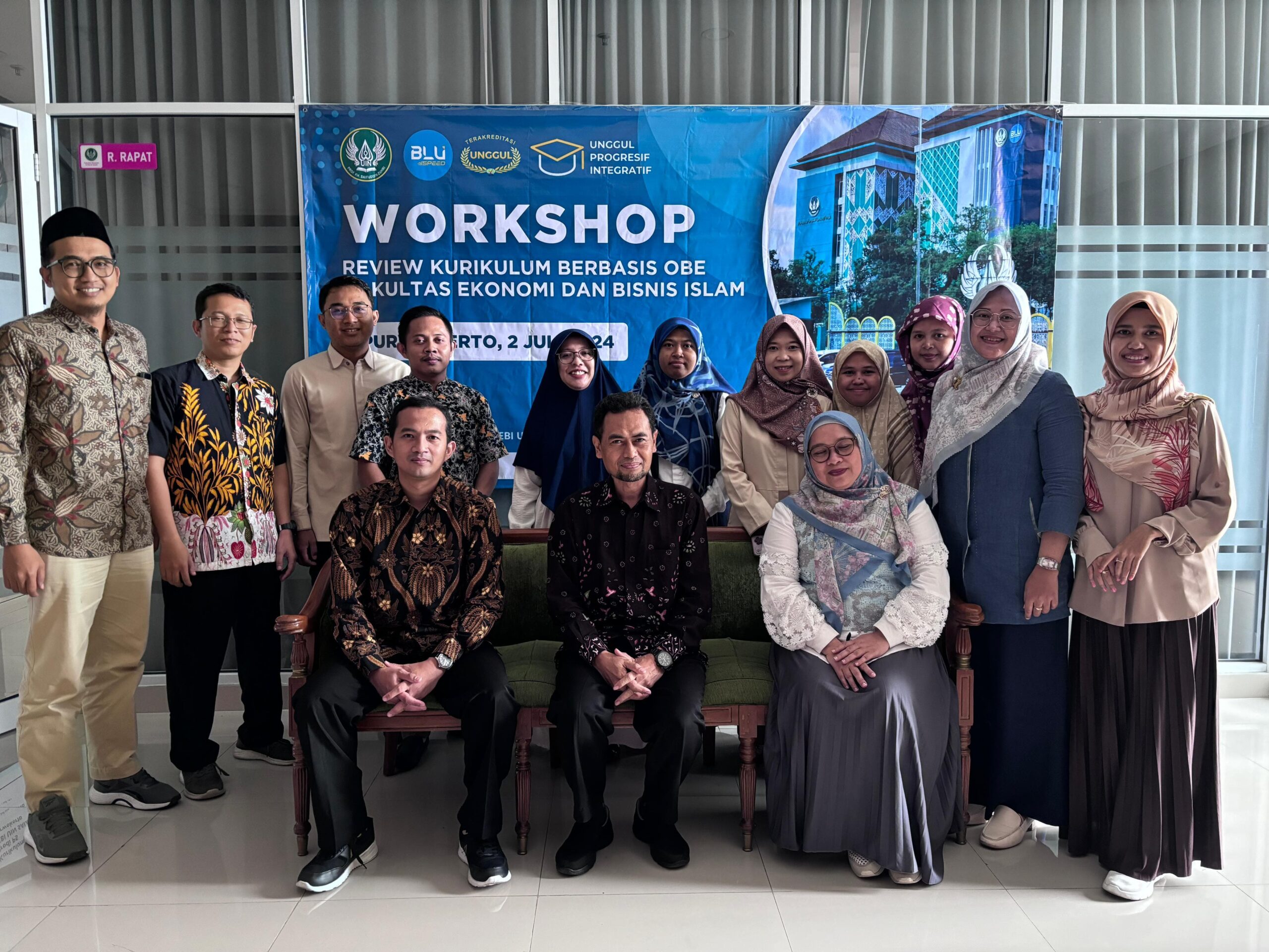 FEBI UIN Saizu Gelar Workshop Review Kurikulum Berbasis OBE FEBI UIN